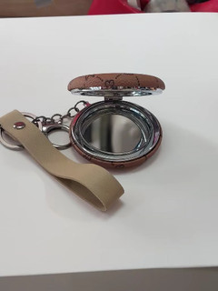 آینه ی جاسویچی